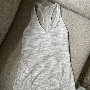 Alo Yoga Tank w/ built in sports bra